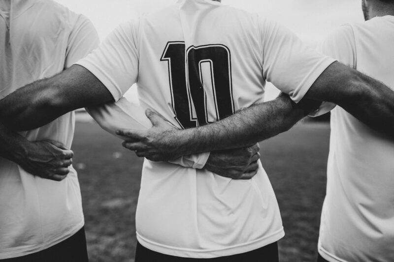 かっこいいオリジナルサッカーユニフォームを激安でつくる方法とは？